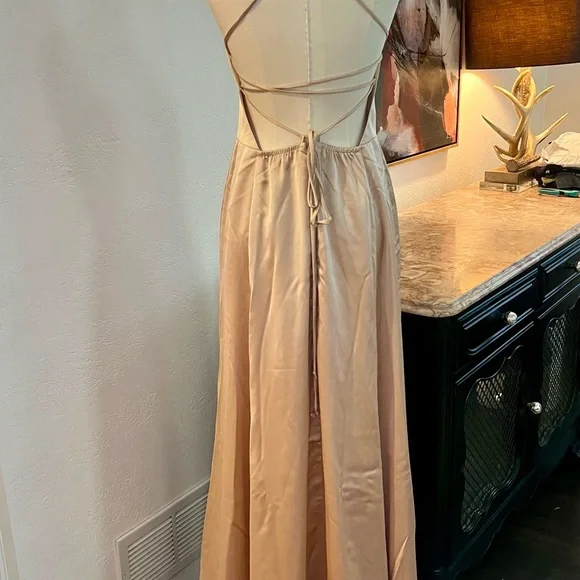 Show Me Your Mumu Godshaw Goddess Gown Large New w/ tags champagne luxe satin L - Picture 10 of 16